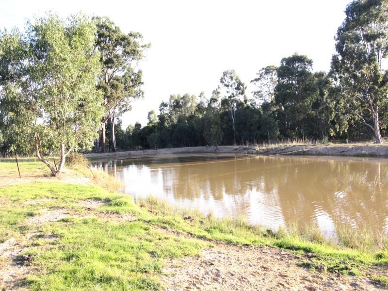 15 Boundary Road, Briagolong VIC 3860