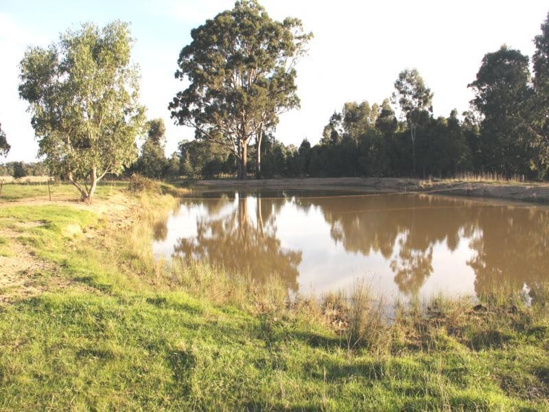 15 Boundary Road, Briagolong VIC 3860