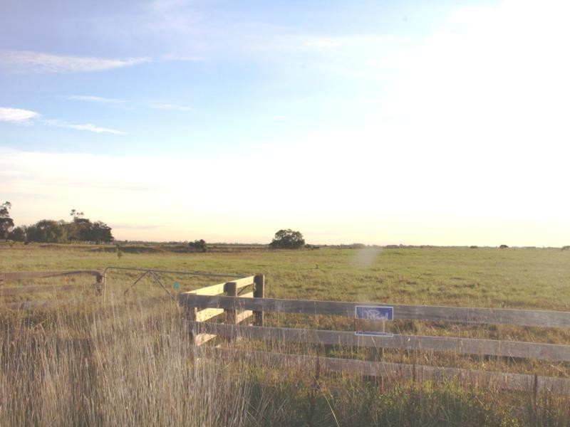 15 Boundary Road, Briagolong VIC 3860