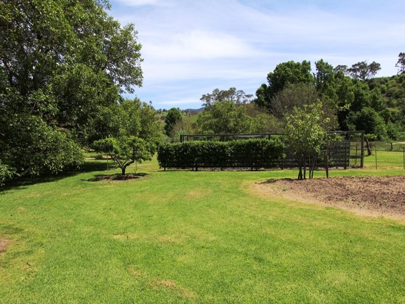 . LIND AVENUE, Dargo VIC 3862