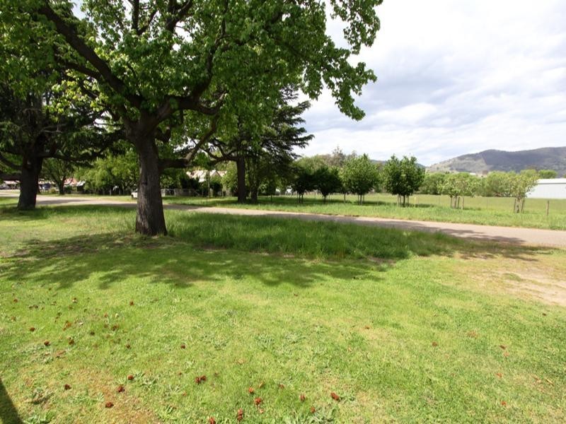. LIND AVENUE, Dargo VIC 3862