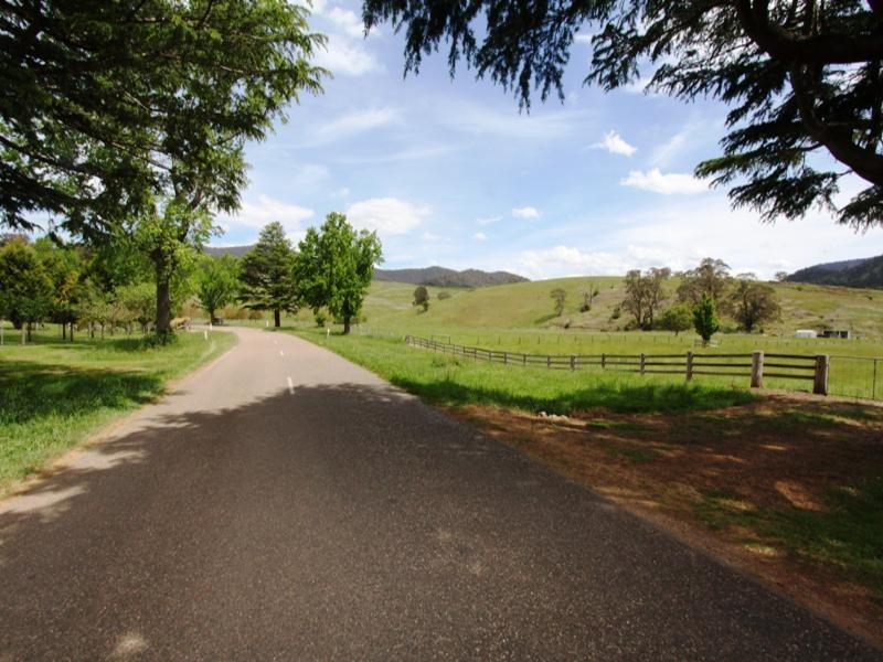 . LIND AVENUE, Dargo VIC 3862