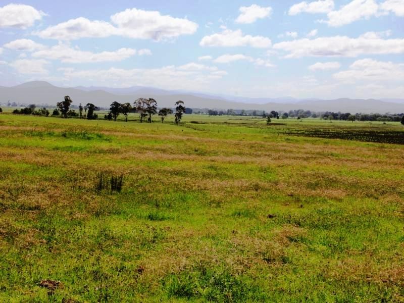 1 MCKINNONS ROAD, Heyfield VIC 3858
