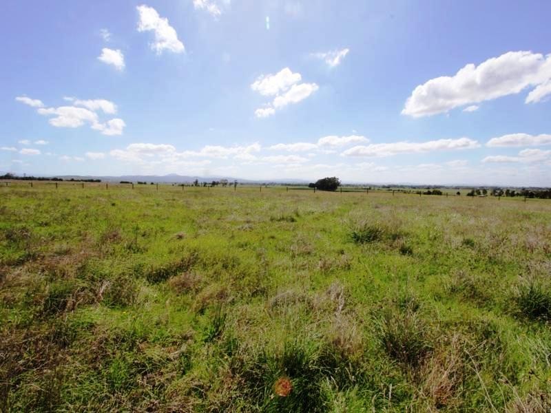 1 MCKINNONS ROAD, Heyfield VIC 3858