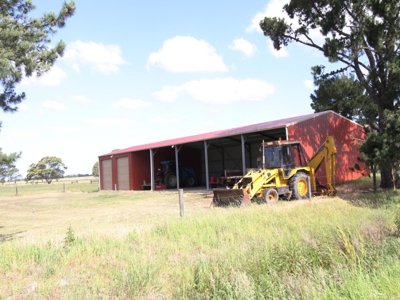 121 LANGSHAWS LANE, Fulham VIC 3851