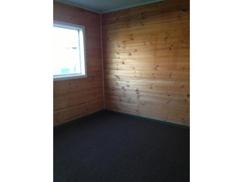 15 Anderson Street, Heyfield VIC 3858