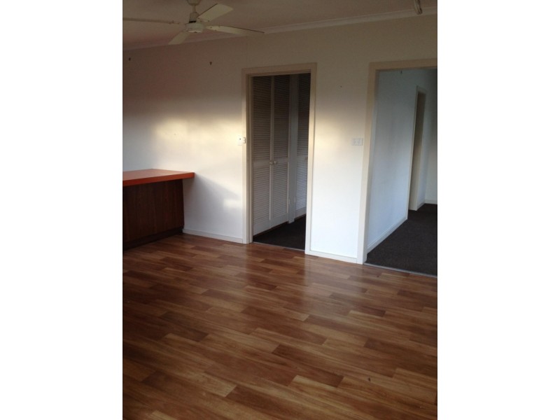 15 Anderson Street, Heyfield VIC 3858