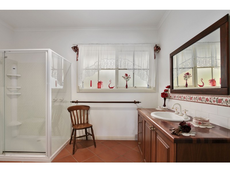 63 Hodges Road, Coongulla VIC 3860