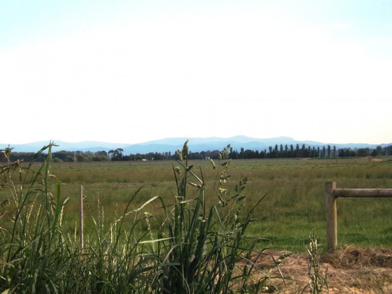 245 Monaghans Lane, Cobains VIC 3851
