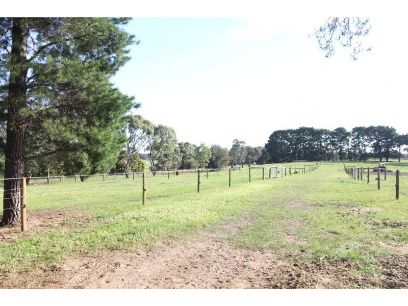 . Bengworden Road, Perry Bridge VIC 3862