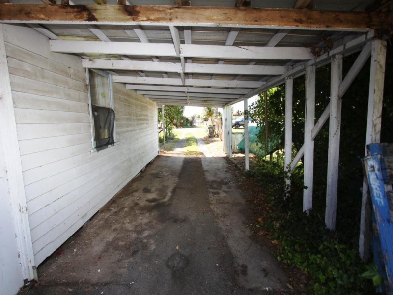 27 Main Road, Seaspray VIC 3851