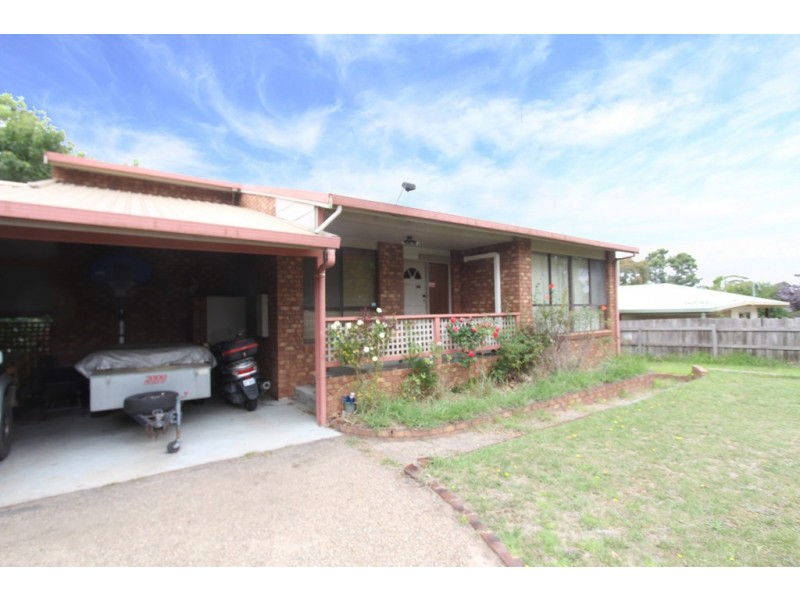 40 WYNDHAM STREET, Stratford VIC 3862