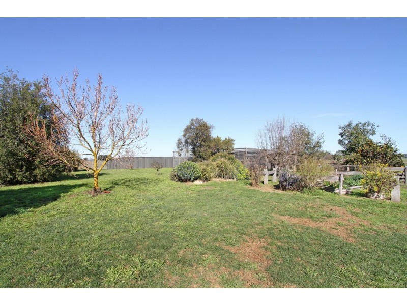 1110 Maffra-Briagolong Road, Boisdale VIC 3860