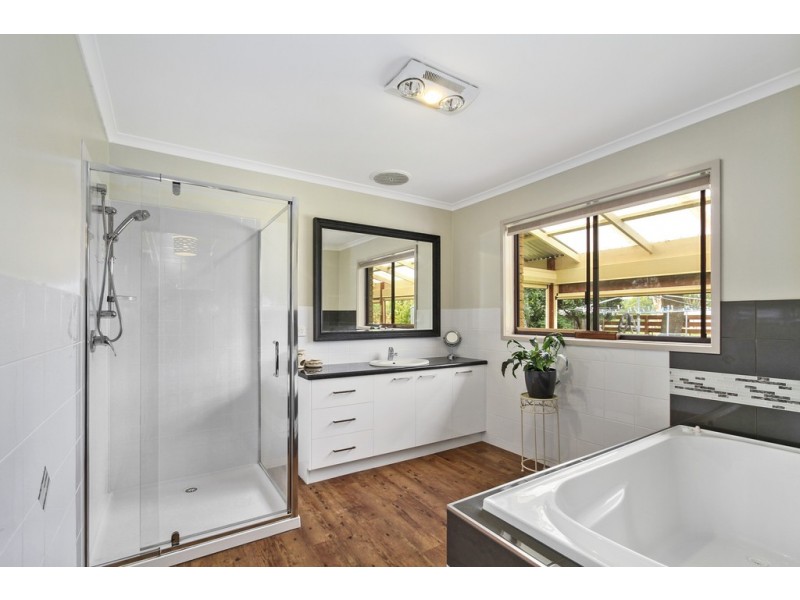 48 Rosstrevor Avenue, Briagolong VIC 3860