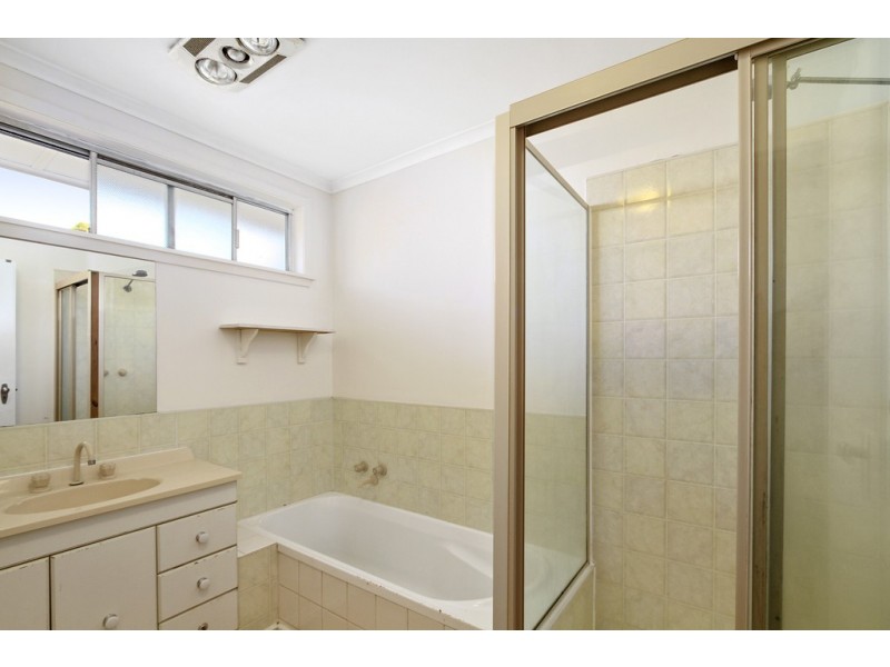 2 Elston Court, Sale VIC 3850