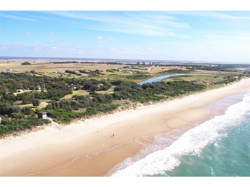 7 Byrnes Road, Woodside Beach VIC 3874