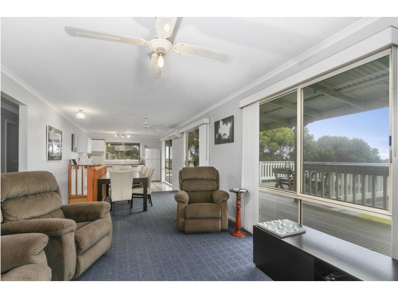 7 Byrnes Road, Woodside Beach VIC 3874