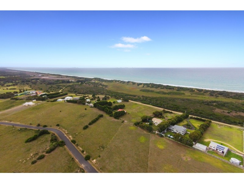 7 Byrnes Road, Woodside Beach VIC 3874