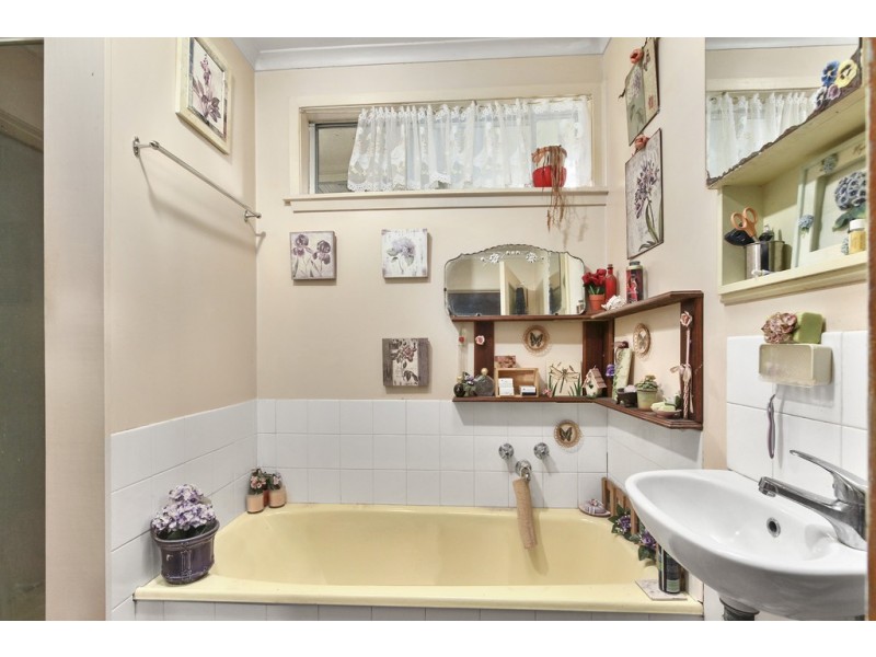 11 Elston Crt, Sale VIC 3850