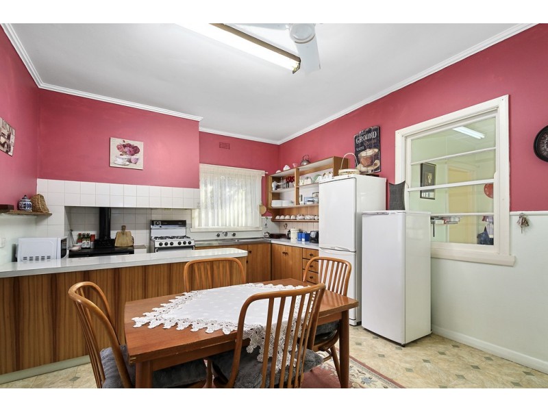 39 Bruce Street, Heyfield VIC 3858