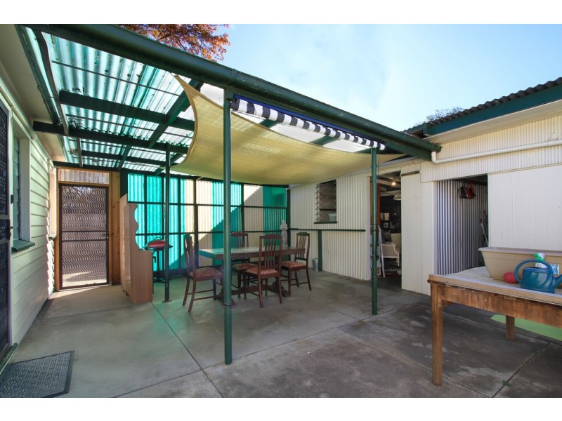 39 Bruce Street, Heyfield VIC 3858