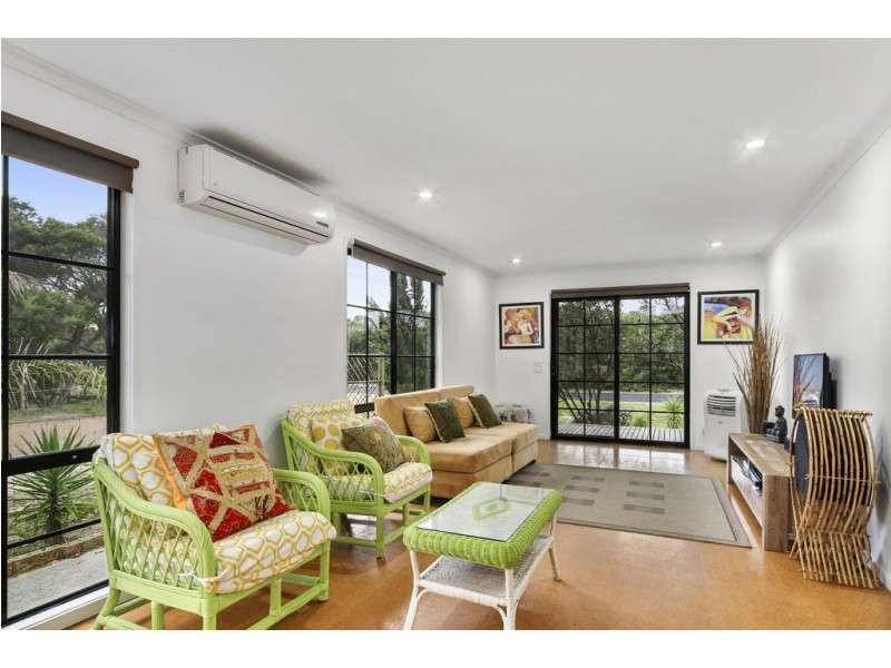 70 Shoreline Drive, Golden Beach VIC 3851