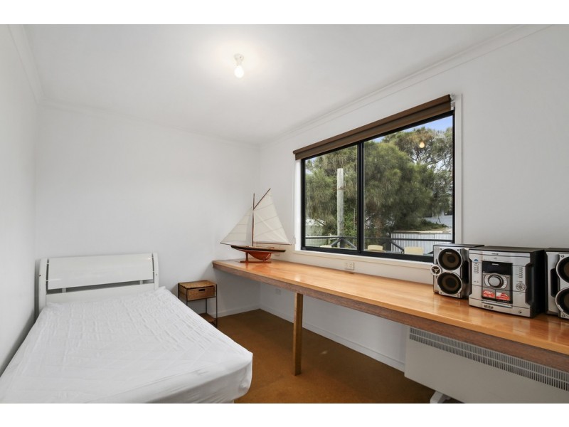 70 Shoreline Drive, Golden Beach VIC 3851