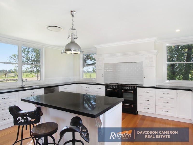 63 Phillip Lane, Tamworth NSW 2340