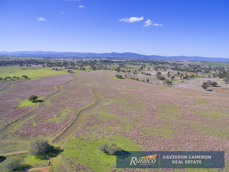 63 Phillip Lane, Tamworth NSW 2340