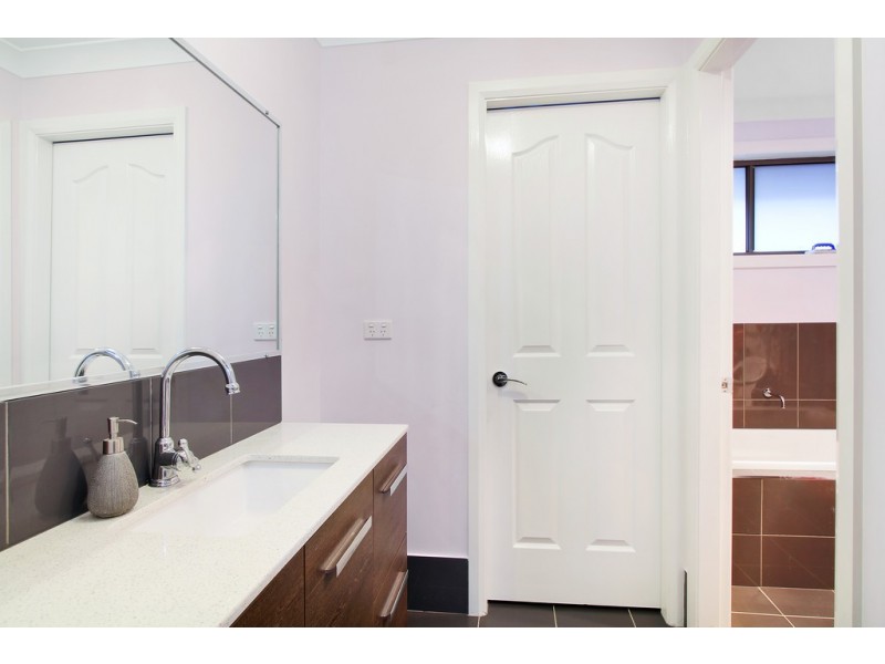 8 Gungurru Close, Tamworth NSW 2340