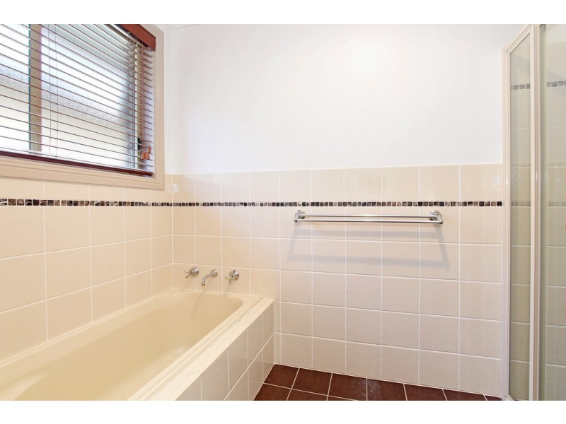 90 North St, Tamworth NSW 2340