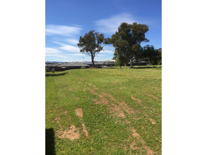 20A Darrell Road, Tamworth NSW 2340