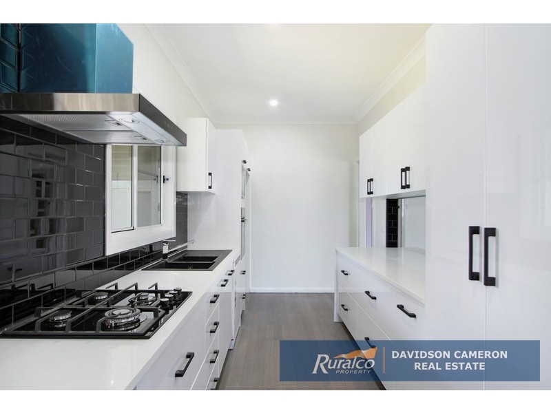 31 Wilburtree Street, Tamworth NSW 2340