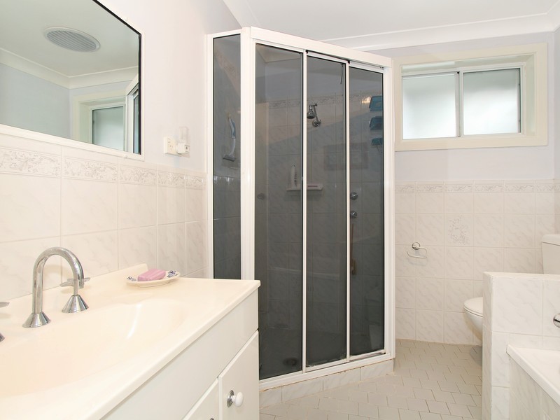 19 Laurel Street, Kootingal NSW 2352