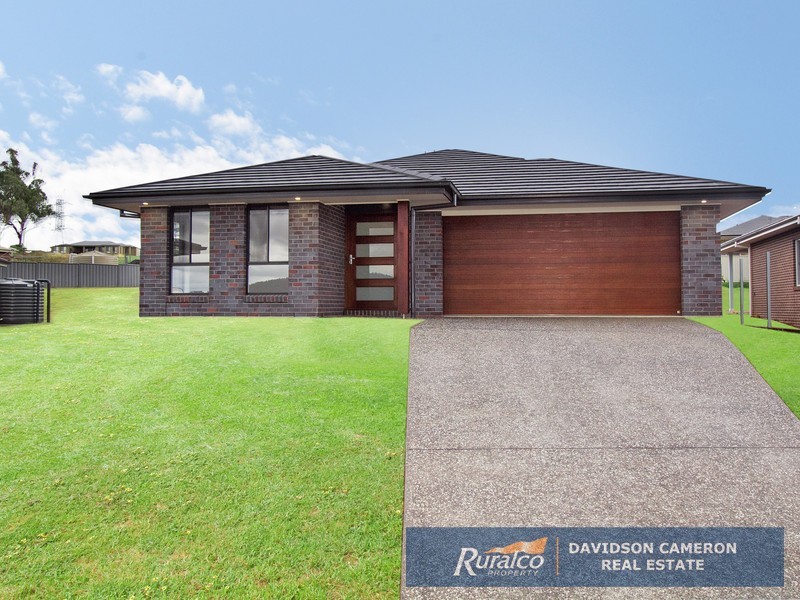13 Bellbird Court, Tamworth NSW 2340
