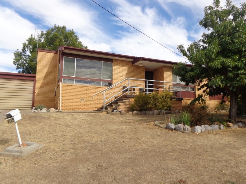 105 Wilburtree Street, Tamworth NSW 2340