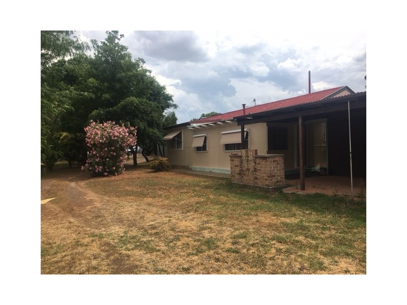 24 Wilburtree Street, Tamworth NSW 2340