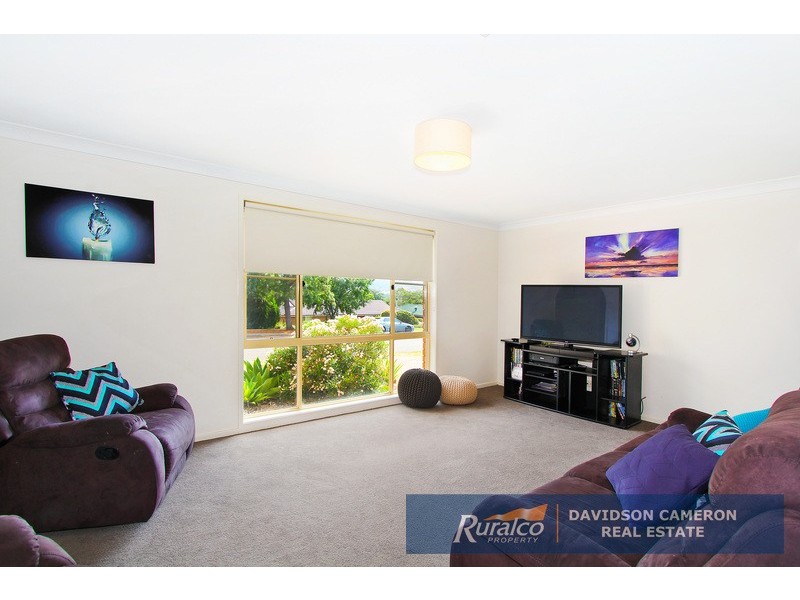 29 Windhover Crescent, Tamworth NSW 2340