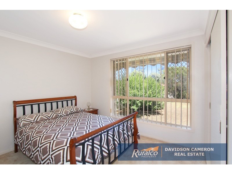 12 Janelle Street, Tamworth NSW 2340