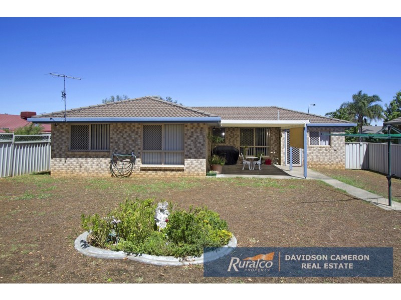 12 Janelle Street, Tamworth NSW 2340