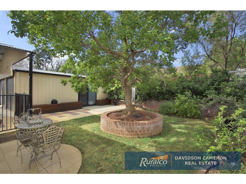 10 Levien Street, Tamworth NSW 2340