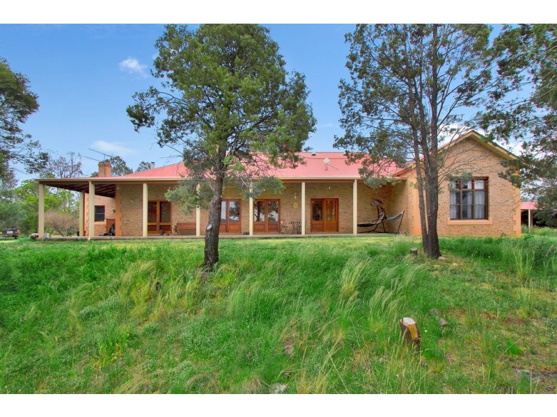 136 Woonooka Road, Tamworth NSW 2340