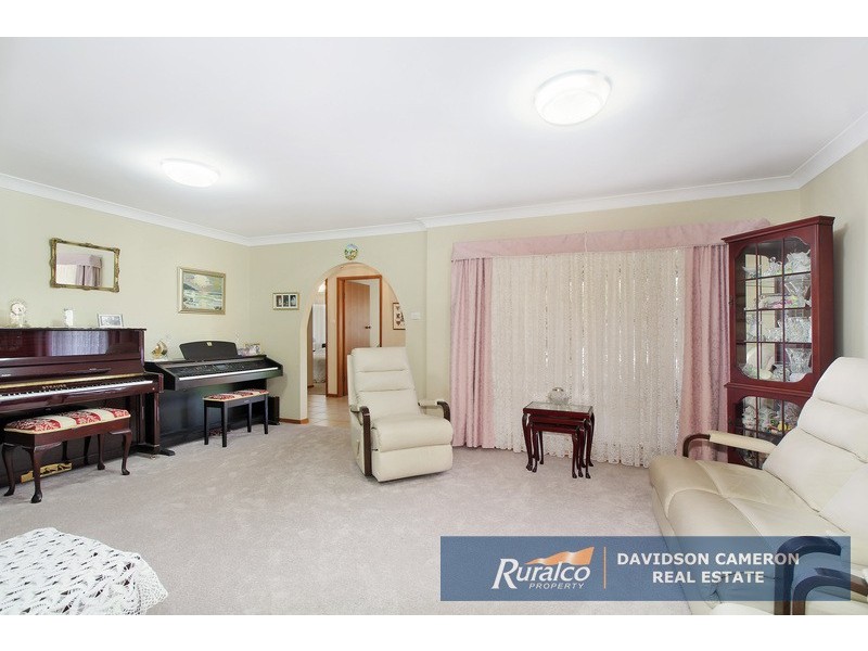 61 Amaroo Drive, Tamworth NSW 2340