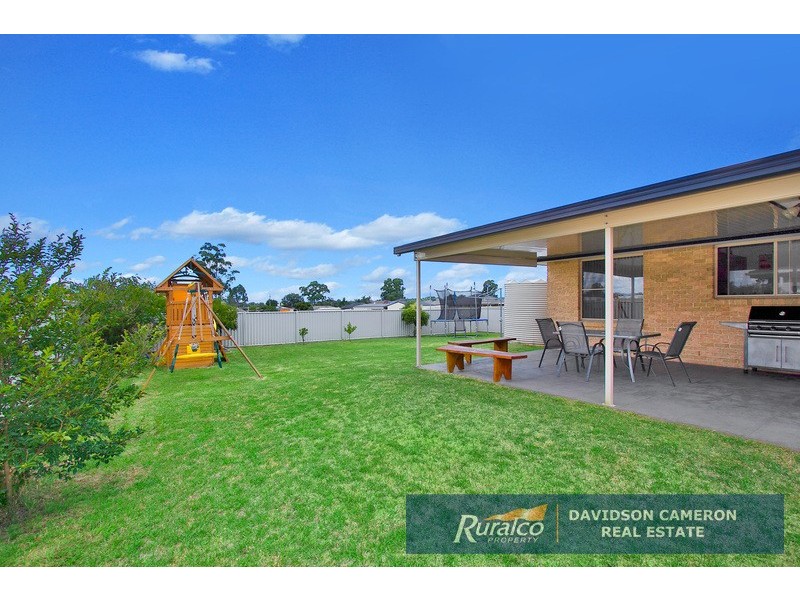 19 Lindsay Road, Tamworth NSW 2340