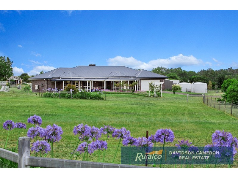 15 Woodswallow Close, Tamworth NSW 2340