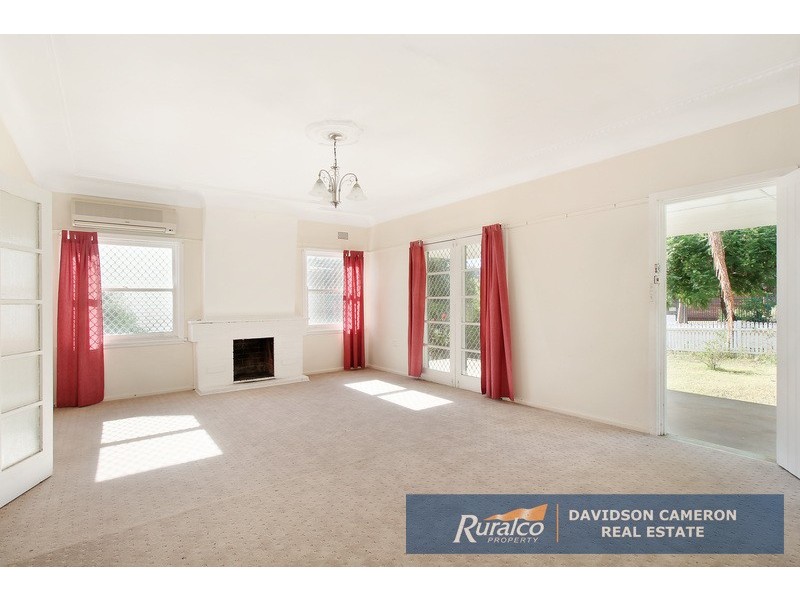 15 Willis Street, Tamworth NSW 2340