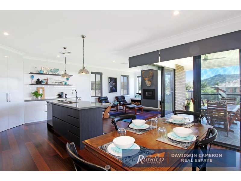 48 Warrah Drive, Tamworth NSW 2340