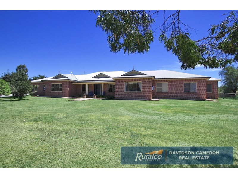 “Hillsia” 6 Warral Bithramere Road, Tamworth NSW 2340