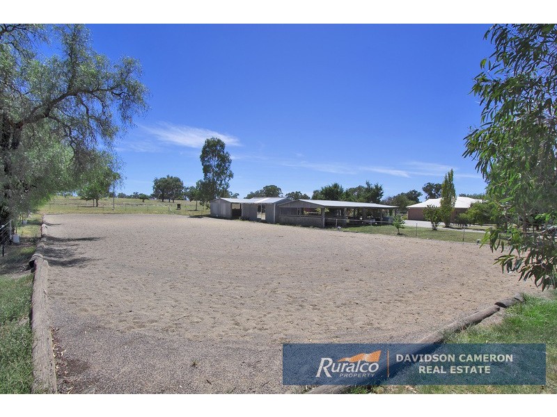 “Hillsia” 6 Warral Bithramere Road, Tamworth NSW 2340