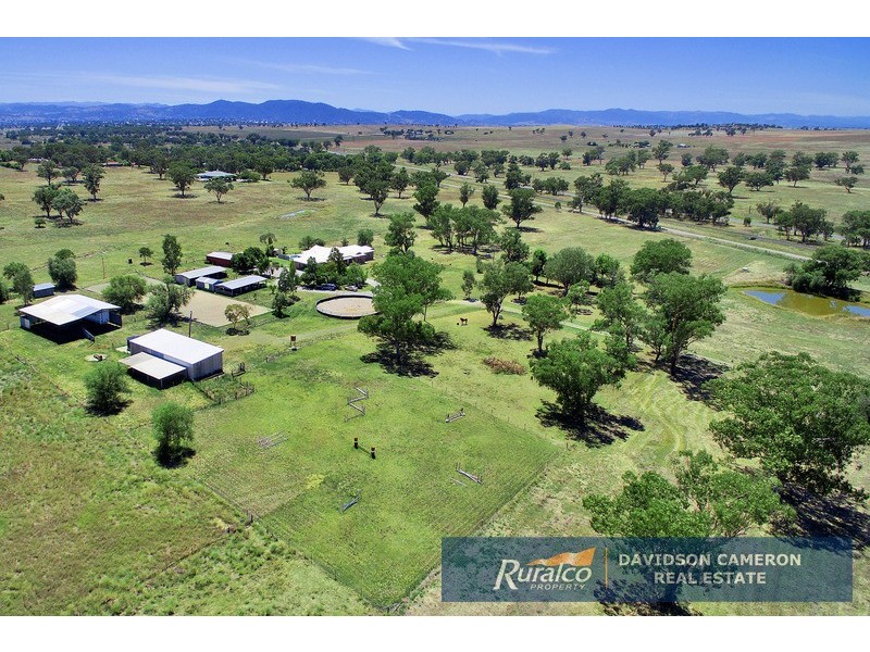 “Hillsia” 6 Warral Bithramere Road, Tamworth NSW 2340